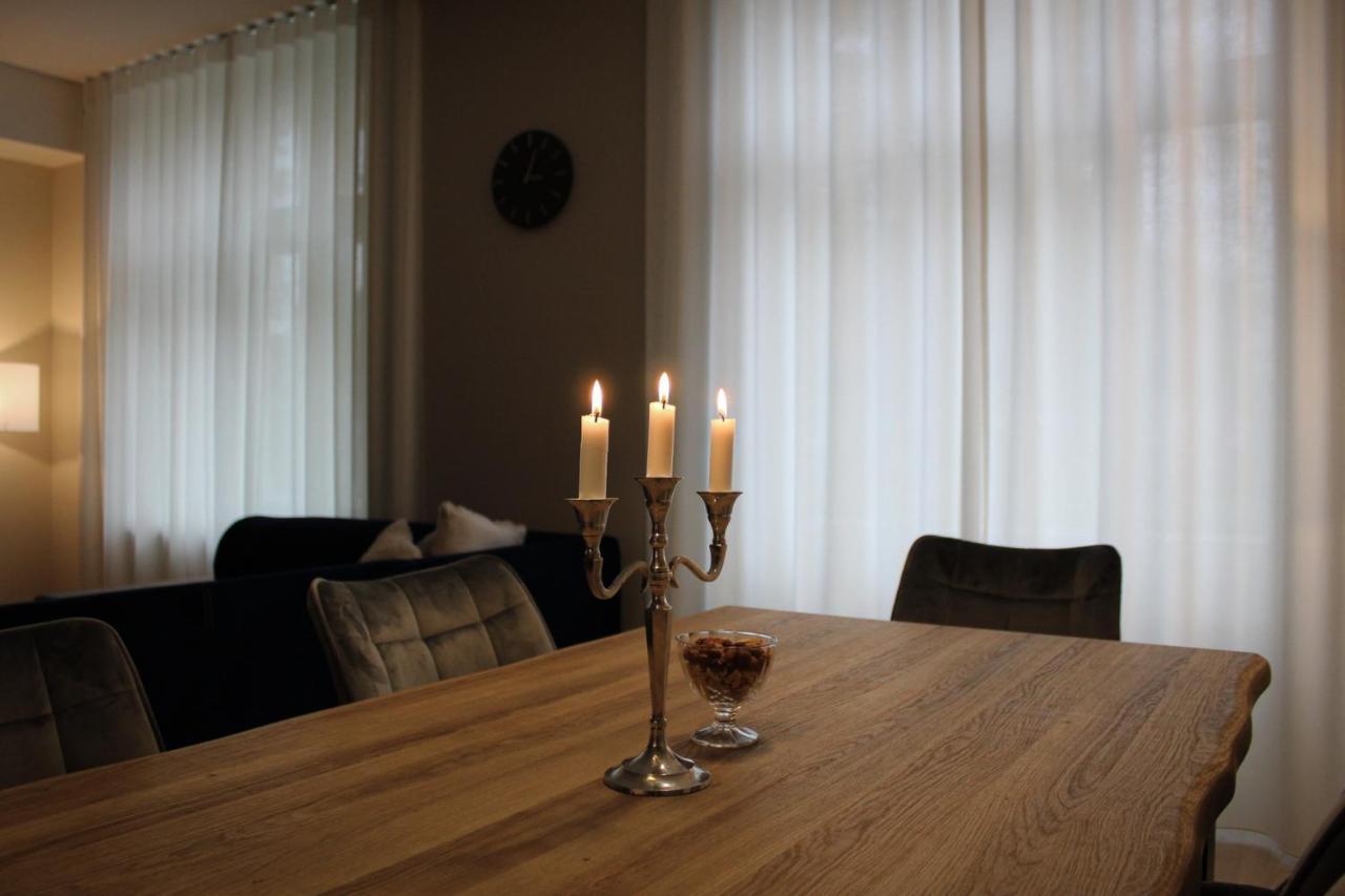 Emajoe Keeltekool Apartment ตาร์ตู ภายนอก รูปภาพ