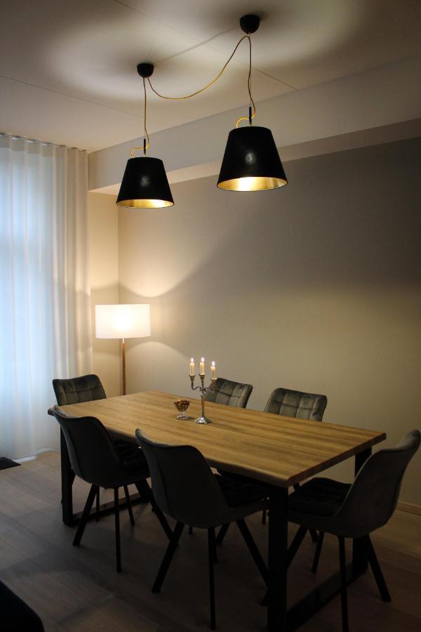 Emajoe Keeltekool Apartment ตาร์ตู ภายนอก รูปภาพ
