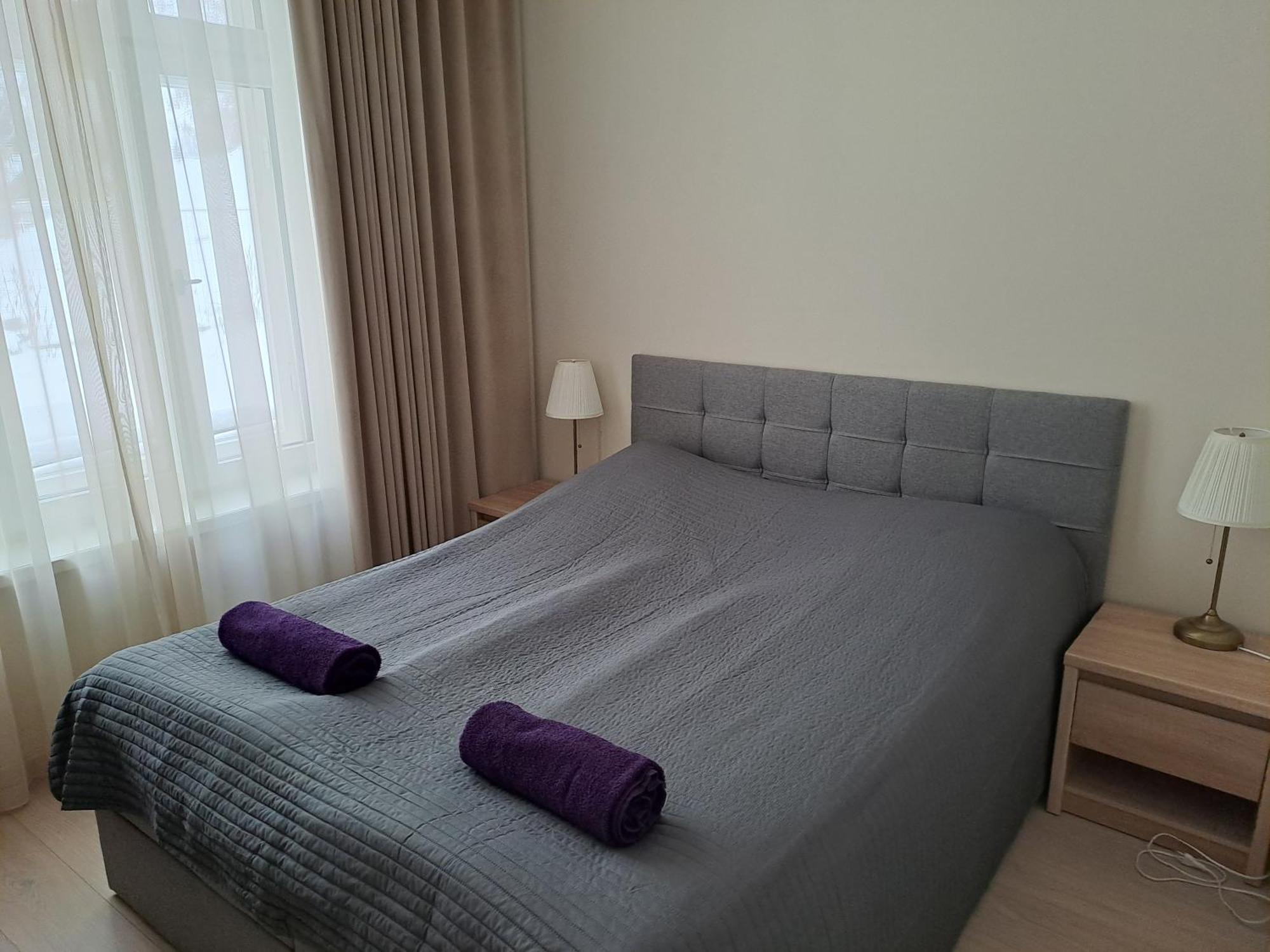Emajoe Keeltekool Apartment ตาร์ตู ภายนอก รูปภาพ